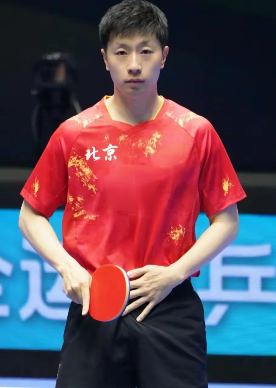 马龙回归回归闪耀表现,海港球迷集体呐喊
