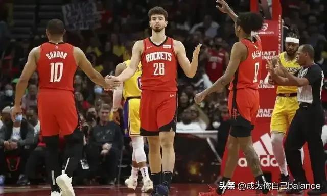 巴特勒爆冷击败西班牙队，赛事规则更新引爆全场！